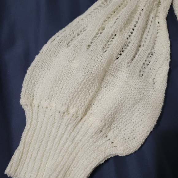 Torrid SIZE 1 EXTRA LARGE IVORY POINTELLE PULLOVER BALLOON SLEEVE SWEATER NWT - Picture 7 of 10